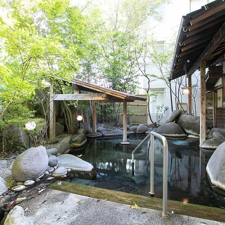 Yufuin Besso Shikisai Hotel Екстер'єр фото