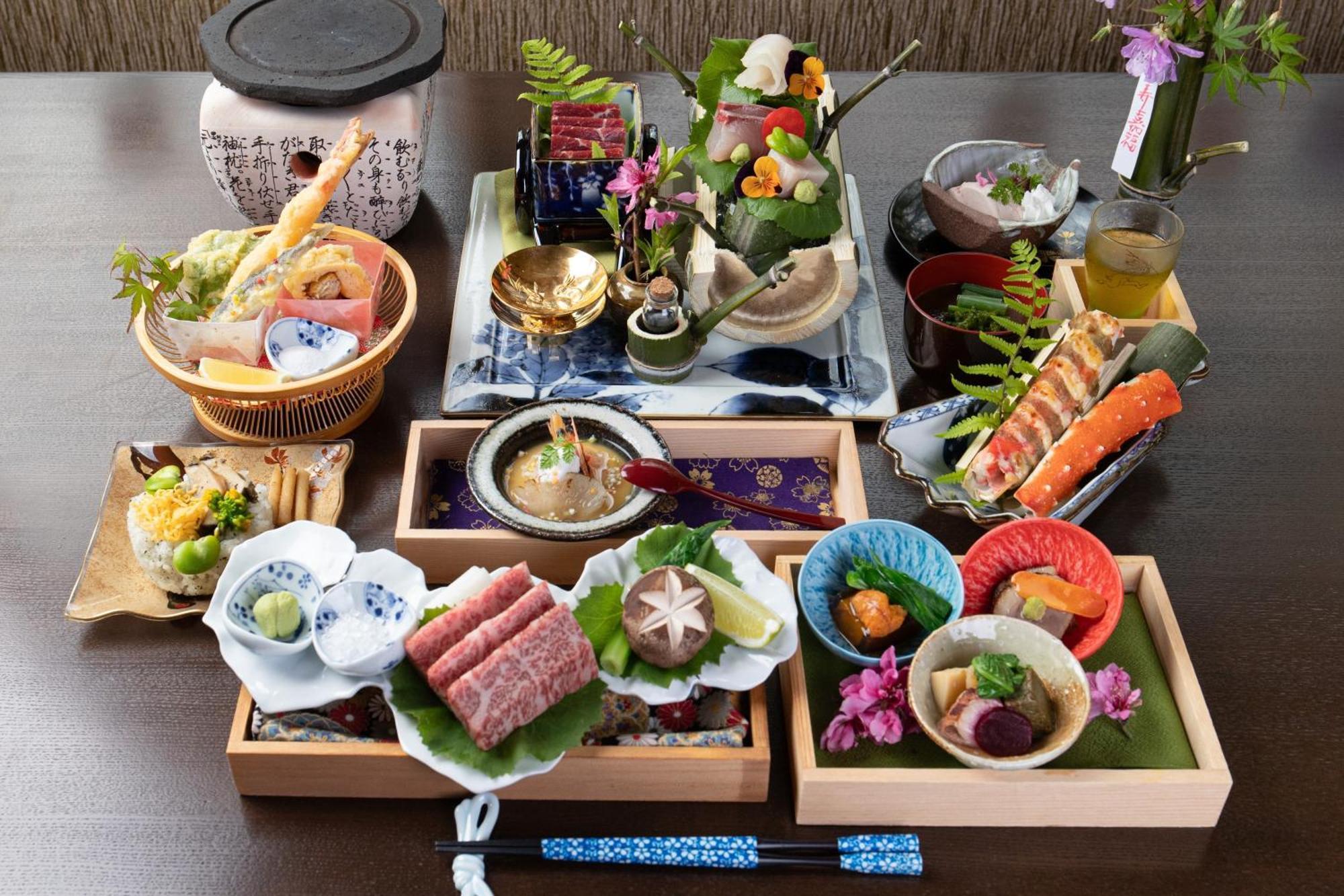 Yufuin Besso Shikisai Hotel Екстер'єр фото